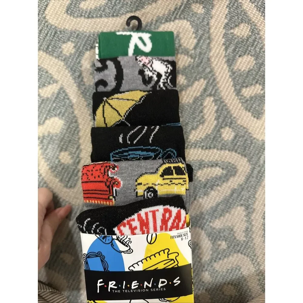 NEW Friends The TV Series Themed Casual CREW SOCKS 6-Pairs Men's Shoe Size‎ 8-12
